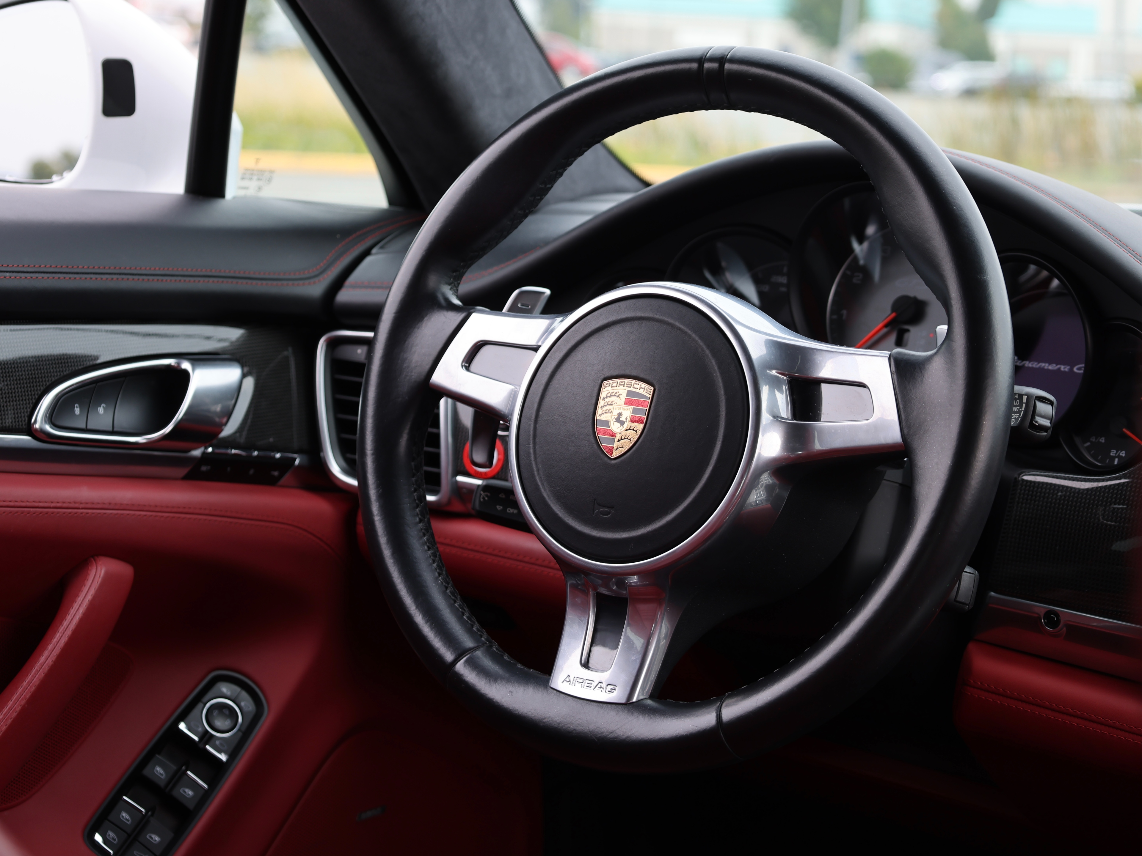 2016 Porsche panamera gts - Image 13